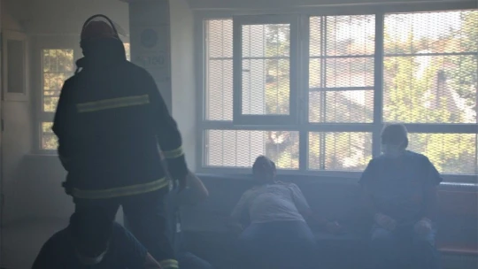 Elazığ Ruh Sağlığı Hastanesindeki deprem ve yangın tatbikatı nefes kesti