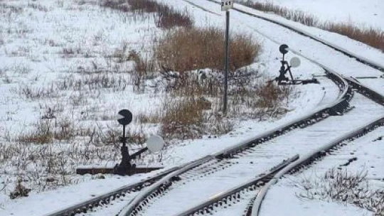 Elazığ-Tatvan arası tren yolculuğundan muhteşem kış manzaraları
