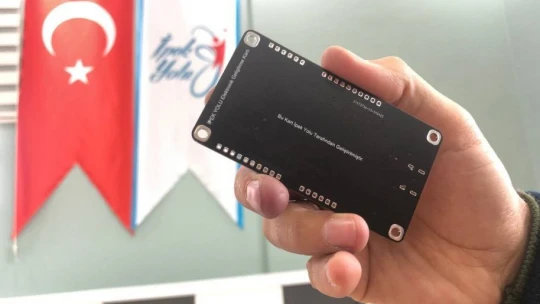 Elazığlı gençlerden önemli başarı: Yerli ve milli imkanlarla 'elektronik devre kartı' geliştirildi