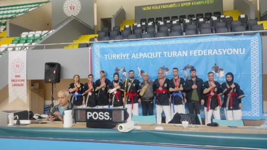 Elazığlı sporculardan 5 madalya