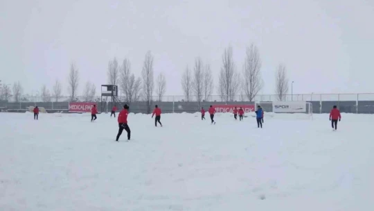 Elazığspor, Artvin Hopaspor maçı hazırlıklarını sürdürüyor