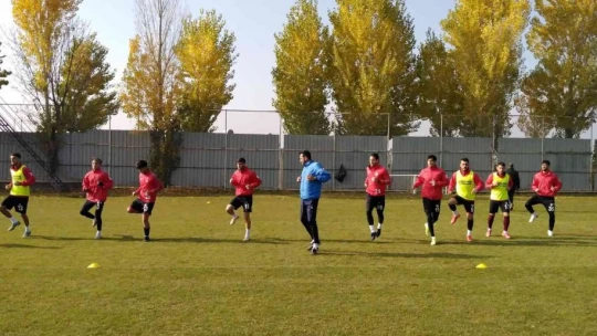 Elazığspor'da Belediye Kütahyaspor hazırlıkları