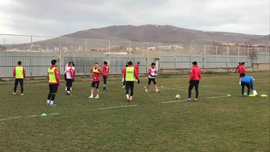 Elazığspor tam kadro çalıştı
