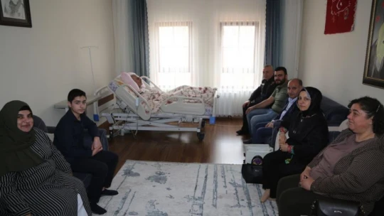 Emniyet Genel Müdürü Aktaş'tan kahraman şehit Fethi Sekin'in babasına ziyaret