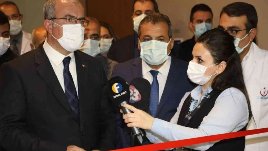 Fethi Sekin Şehir Hastanesinde yeni yoğun bakım servisleri açıldı, kapasite 5 kat arttırıldı