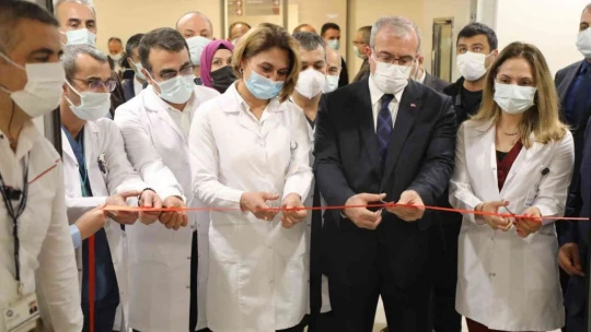 Fethi Sekin Şehir Hastanesinde yeni yoğun bakım servisleri açıldı, kapasite 5 kat arttırıldı