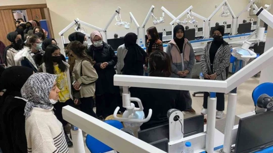 Fırat Üniversitesi, lise öğrencilerini ağırladı