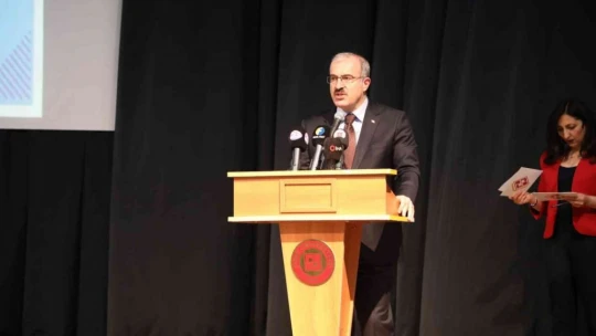 Fırat Üniversitesi'nde 14 Mart Tıp Bayramı etkinliği