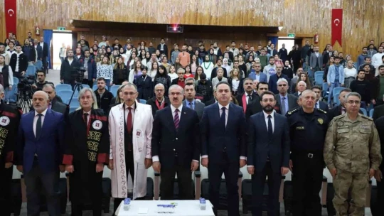 FÜ 2022-2023 akademik yılı açılış töreni yapıldı