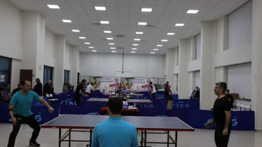 FÜ'de personel arası masa tenisi turnuvası sona erdi
