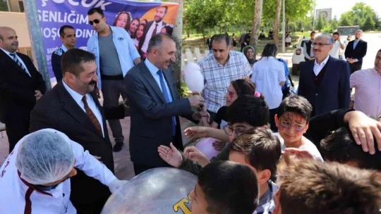 FÜ'de uçurtma ve çocuk şenliği düzenlendi