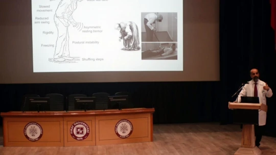 FÜ Hastanesinde Parkinson hastalığı farkındalık eğitimi verildi