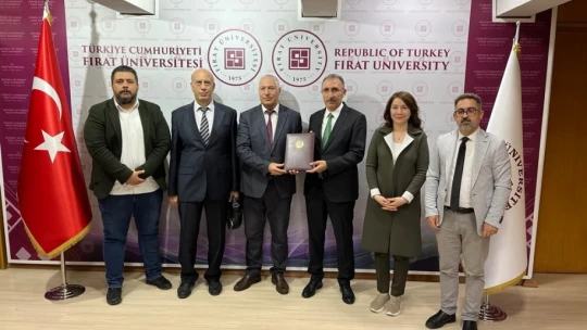 FÜ ile Azerbaycan Milli İlimler Akademisi arasında mutabakat zabtı imzalandı