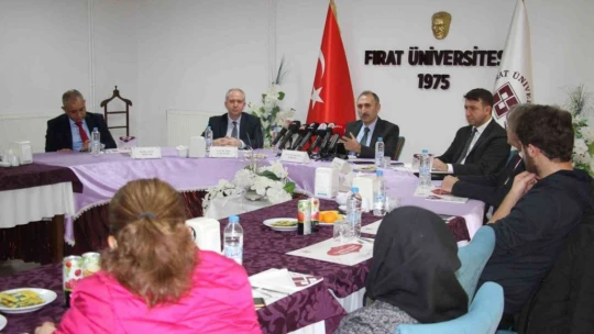 FÜ Rektörü Prof. Dr. Göktaş: Bu başarı akademisyenlerimizin tırnaklarıyla kazıyarak elde ettiği bir başarıdır