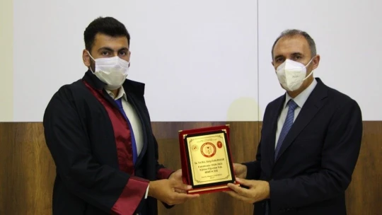 FÜ Veteriner Fakültesi 46. dönem mezunlarını verdi