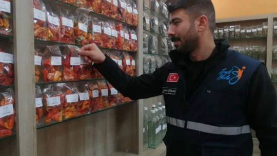 Gençlerin ürettiği bitki çayı ve sebze tohumları, Cumhurbaşkanı Erdoğan'a gönderiliyor