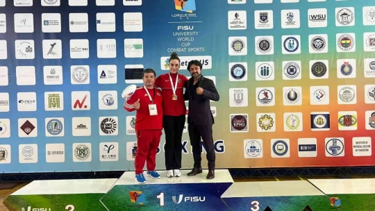 Gizem Özer, dünya şampiyonu oldu