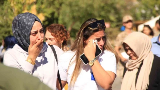 Gurur ve hüzün bir arada: Komandolar Suriye'ye uğurlandı