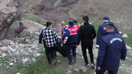 Harput Kalesi'nden düşen lise öğrencisi kız çocuğu hayatını kaybetti
