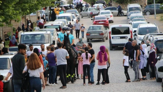 Harput'ta atlı jandarma timlerine yoğun ilgi