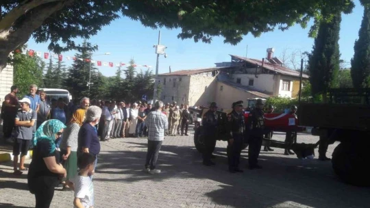 Hayatını kaybeden Kıbrıs gazisi Elazığ'da son yolculuğuna uğurlandı
