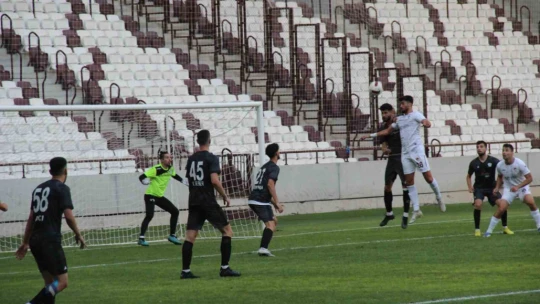 Hazırlık Maçı: Elazığspor: 0 - Malatya Arguvanspor: 0