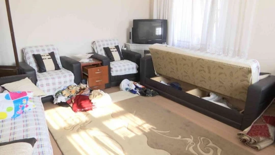 Hırsızlar bu evleri mesken tuttu: 3 günde bir hırsızlığa geliyorlar