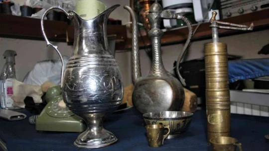 Hobi olarak başladı, terzi dükkânını müzeye çevirdi