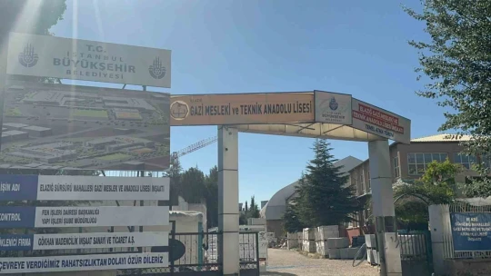 İBB Başkanı İmamoğlu'nun Elazığ'da yaptıracağı okulda yangın