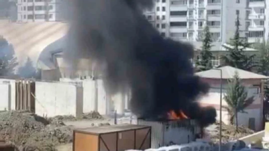 İBB Başkanı İmamoğlu'nun Elazığ'da yaptıracağı okulda yangın