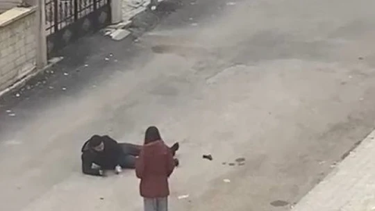 İcra yolu ile evi boşaltılan kiracı mahallede terör estirdi