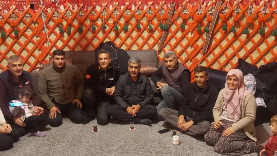 Elazığ Afad Ekibi Kahramanmaraş'da Çalışmalarıyla Göz Dolduruyor