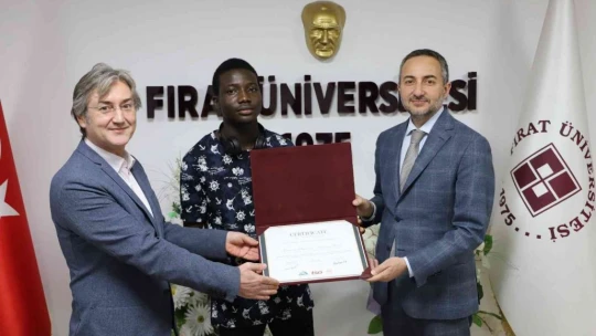 Yabancı uyruklu öğrencilere sertifikaları verildi