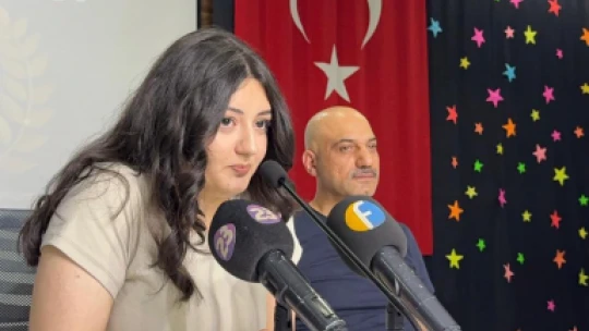 Yöntemim Koleji Öğrencisi Esengül Binay, 2025 YKS'de Elazığ Birincisi Oldu