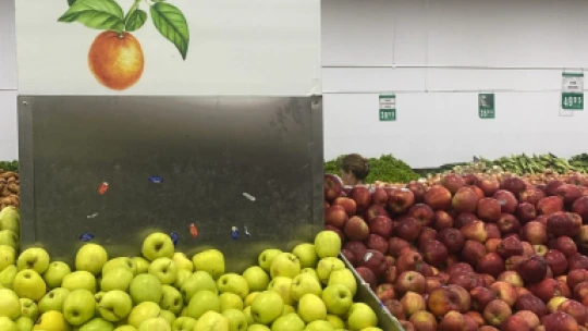 Elazığlı Vatandaş Kıbrıs'taki Fiyatları Görünce Şaşırdı