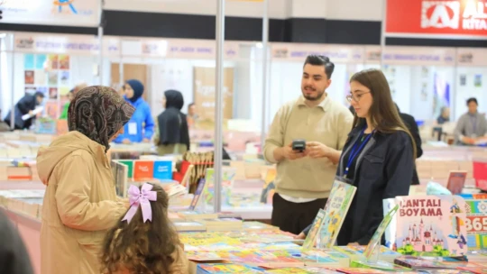 Kitap Fuarı ve Aile Festivaline Yoğun İlgi