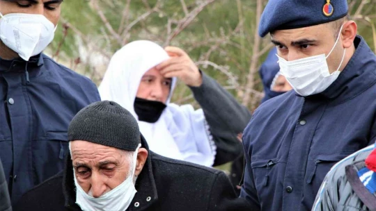 Jandarmayla yaşadığı 'bayram harçlığı' diyaloğuyla gönüllere taht kurmuştu, acı haberi geldi