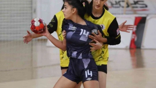 Kadınlar Hentbol 1. Ligi: Sivas Belediyespor: 27 - Elazığ Sosyal Yardımlaşma Spor Kulübü: 22