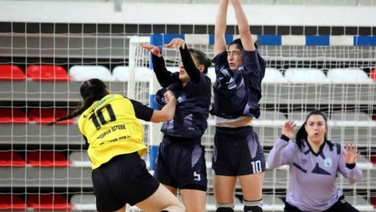 Kadınlar Hentbol 1. Ligi: Sivas Belediyespor: 27 - Elazığ Sosyal Yardımlaşma Spor Kulübü: 22