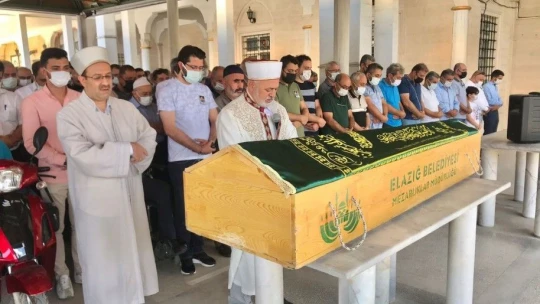 Kalbine Yenik Düşen Doktor Son Yolculuğuna Uğurlandı