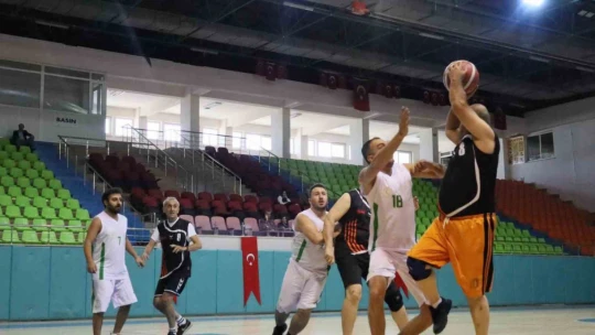Kamu Spor Oyunları voleybol-basketbol müsabakaları tamamlandı