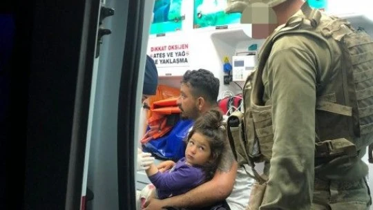 Kaybolan 4 yaşındaki Roza'yı jandarma ve AFAD buldu