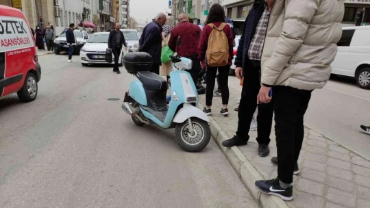 Kaza yapan motosiklet sürücüsü, 'sınava girecektim' diye hüngür hüngür ağladı