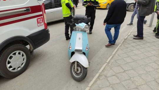 Kaza yapan motosiklet sürücüsü, 'sınava girecektim' diye hüngür hüngür ağladı