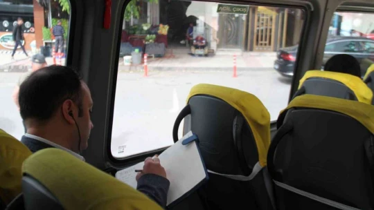 Minibüse binmeden yazamıyor 'Atla Gel Şaban' filmi Elazığ'da gerçek oldu