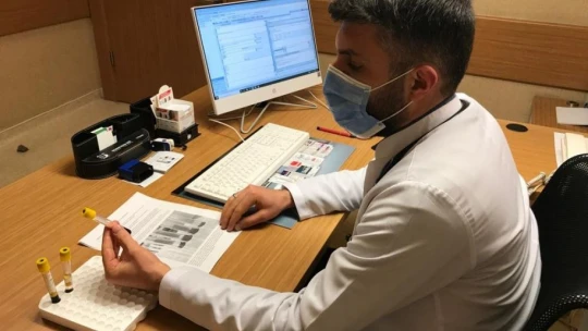 Kolesterolün önemi kanda ortaya çıktı: Düşükte kan berrak, yüksekte bulanık ve katı