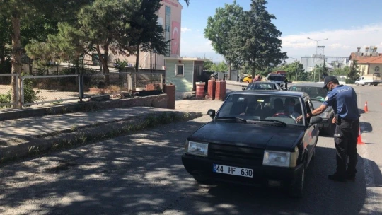 Malatya'da sokağa çıkma kısıtlamasına uyuluyor