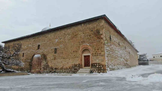 Medeniyetlerin beşiği Harput tekrar beyaza büründü, kartpostallık görüntüler oluştu