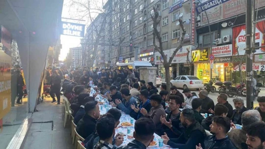 Merhum Alparslan Türkeş Elazığ'da anıldı