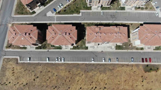Meryem Dağı, yapılan 12 bin TOKİ konutu ile adeta bir şehir oldu